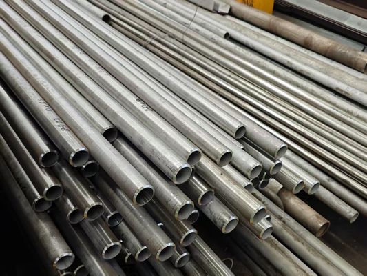 ASTM A192 Черные - окрашенные высоко - давление бесшовные котловые трубы для промышленного использования