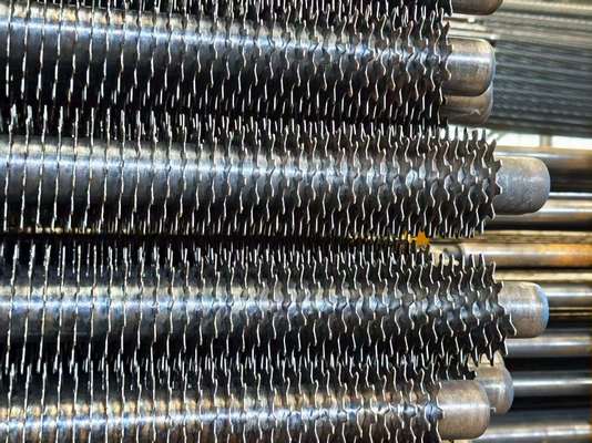 Труба с оребрением из нержавеющей стали для теплоотвода котла