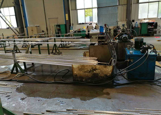 Труба нержавеющей стали ASME сплава никеля маринуя SB677 ASTM B674 UNS N08904 904L