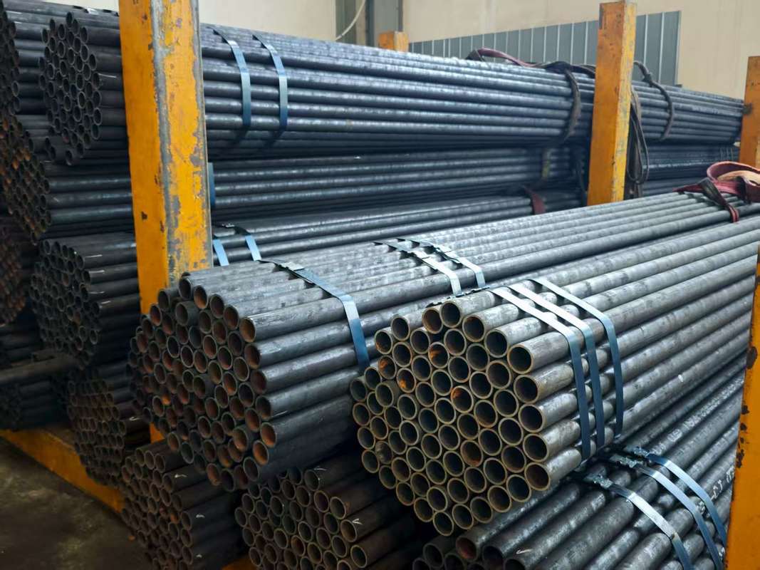 Бесшовные котловые трубы из углеродной стали ASTM A106 DIN17175